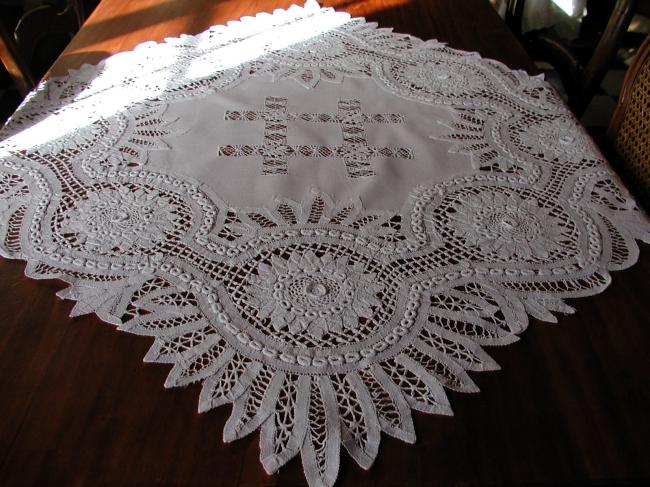 Gorgeous battenberg lace tablecloth 1890