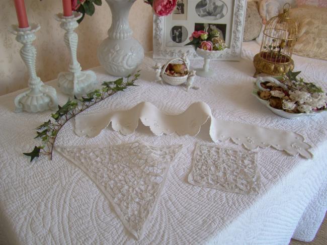 Petit lot pour couturière, insertions et bande de broderie festonnée