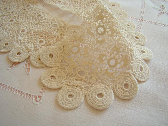 Superb fine collar hand-made irish guipure lace 1900
