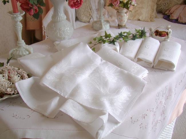 Superb set of 12 large napkins in  Art Nouveau silk and linen damask 1900