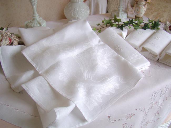 Superb set of 12 large napkins in  Art Nouveau silk and linen damask 1900