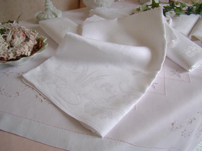 Superb set of 12 large napkins in  Art Nouveau silk and linen damask 1900