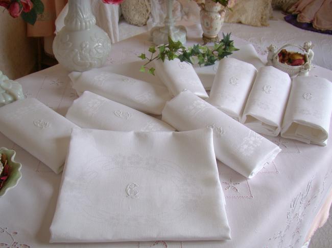 Superb set of 12 large napkins in  Art Nouveau silk and linen damask 1900