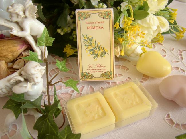 Lovely box with 2 small soaps in mimosa fragance, 2 x 25grs