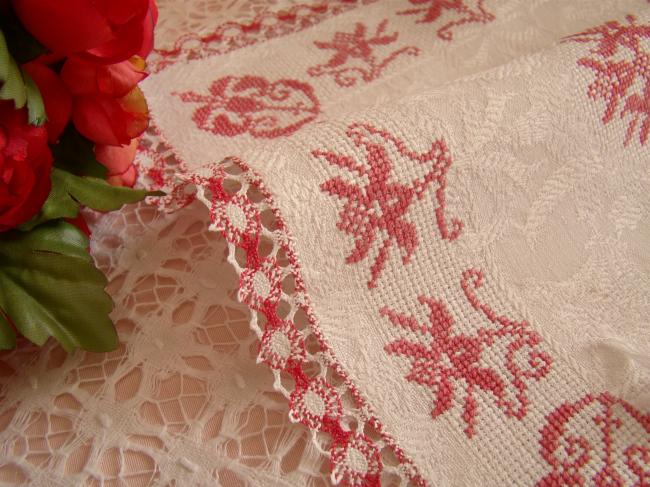 Lovely set of 3 doilies in damask with red embroidery 1900