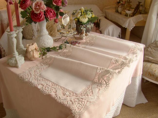 Wonderfull large table runner with gorgeous Cluny bobbin lace