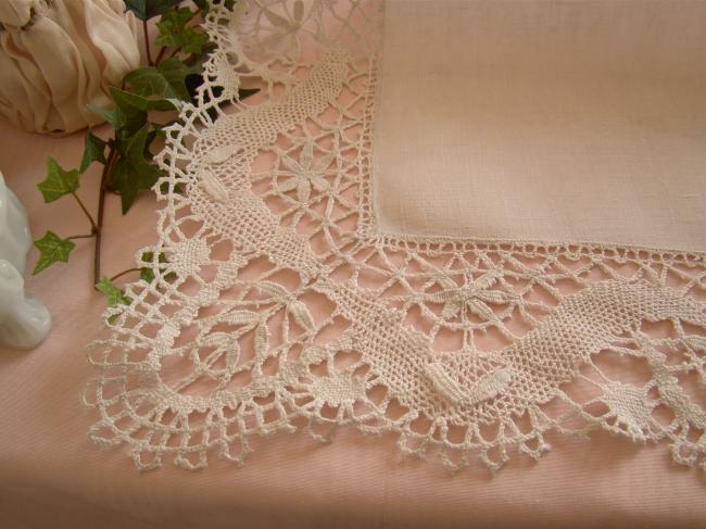Wonderfull large table runner with gorgeous Cluny bobbin lace