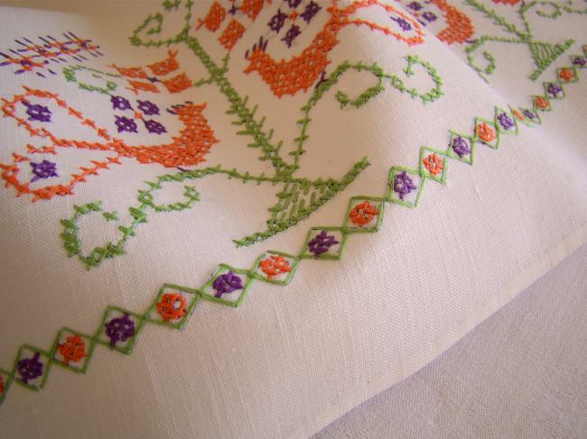 Lovely bright vintage table runner with hand embroidered in cross stitch