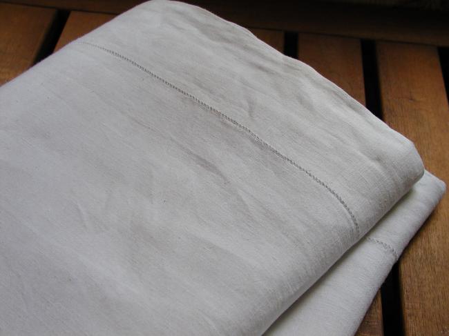 Beautiful and very large PURE LINEN THREAD quality sheet