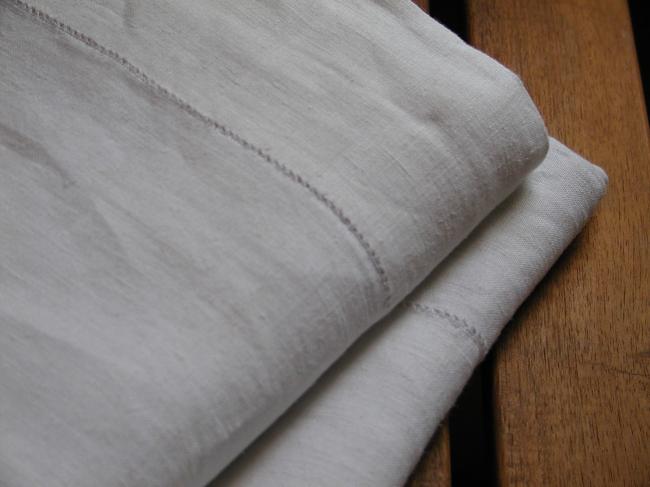 Beautiful and very large PURE LINEN THREAD quality sheet