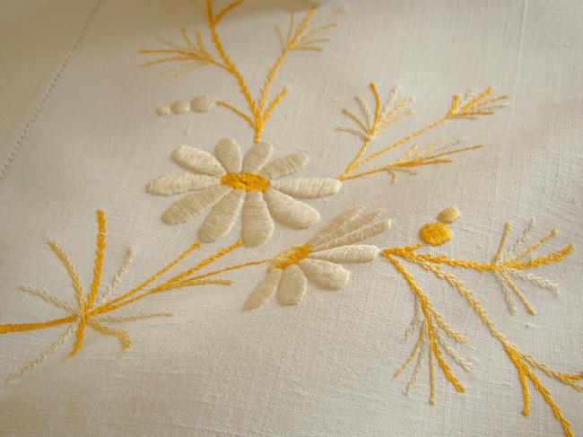 Gorgeous pure linen tablecloth with silk hand-embroidered daisies