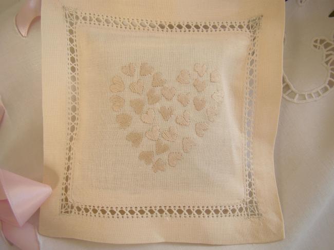 Lovely lavander sachet with hand-embroidered drawn thread & small hearts (ecru)