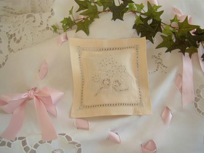 Charming lavander sachet with hand-embroidered openwork bouquet of flowers(ecru)