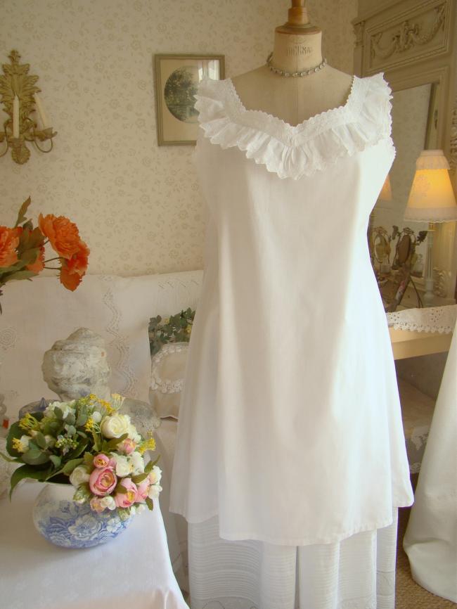 Graceful nightgown with handmade broderie anglaise collar