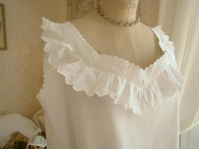 Graceful nightgown with handmade broderie anglaise collar