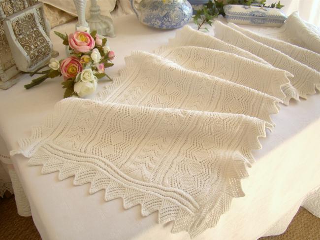 Superb table runner in white cotton knitted lace