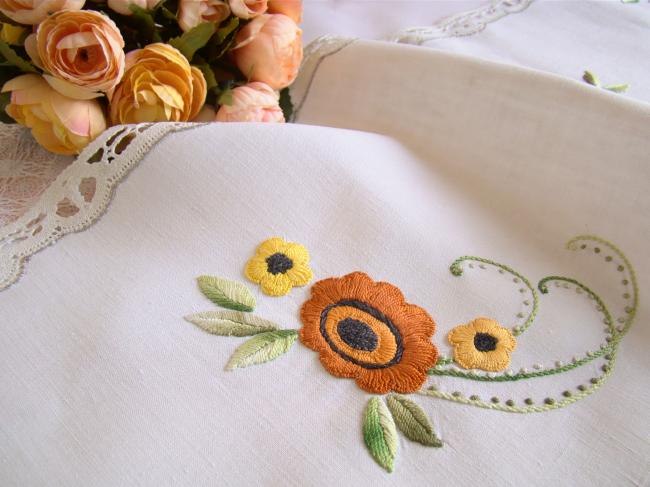 Lovely long table runner in linen withhand-embroidered flowers and foliage 1920