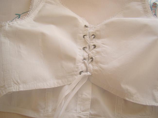 Joli cache-corset en coton avec lacets dans le dos et petite dentelle