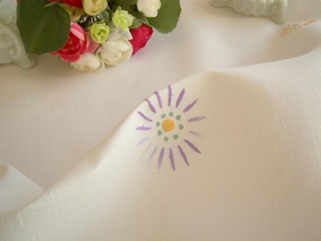 Adorable hand embroidered tablecloth with baskets, so many flowers !