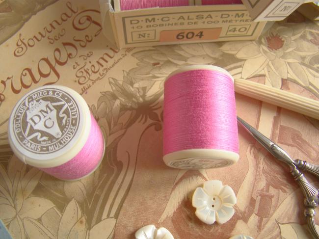 Adorable ancienne bobine de fils ALSA n°40 de DMC, n°604 Jacinthe rose