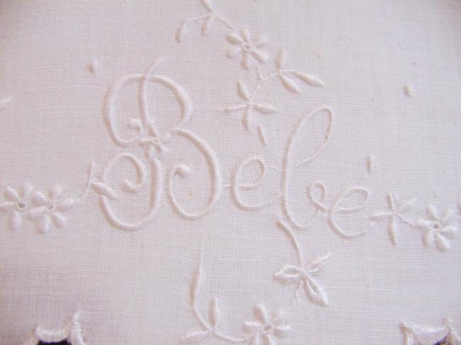 Adorable double baby bib with hand embroidered flowers and 'bébé'
