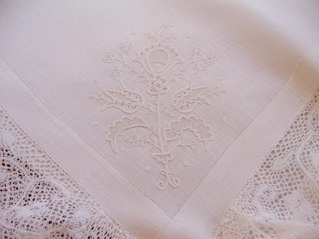 Exceptional layover sham in muslin of linen with Cornely embroidery&bobbin lace
