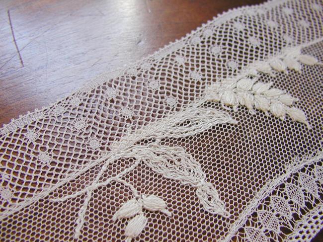 Superb Normandy large table runner white embroidery&Valenciennes