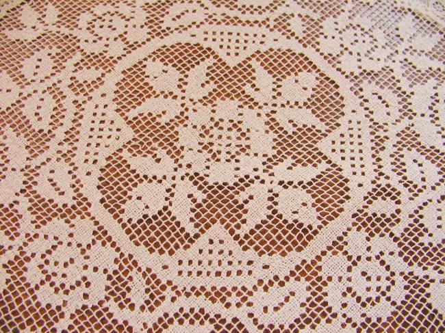 Marvellous  large table runner in chemical &Valenciennes, fillet lace 1900
