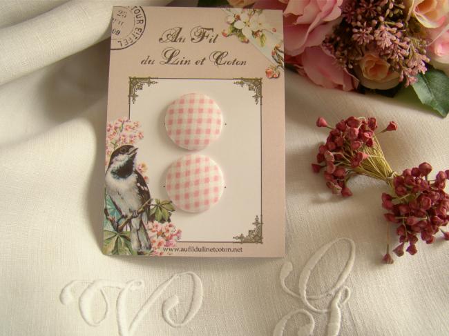 Jolie carte de 2 boutons recouverts de tissu ancien Vichy rose et blanc