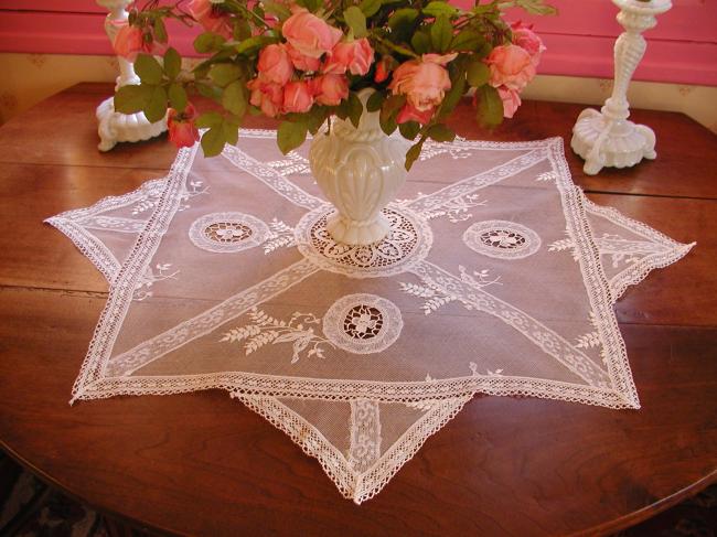 Superb Normandy large table centre white embroidery & Valenciennes,point Venizia