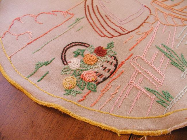 Adorable table centre with hand-embroidered lady in a boat in Holland
