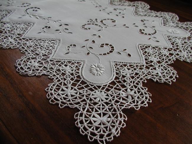 Wonderful table runner with Cluny lace and Richelieu embroideries 1910