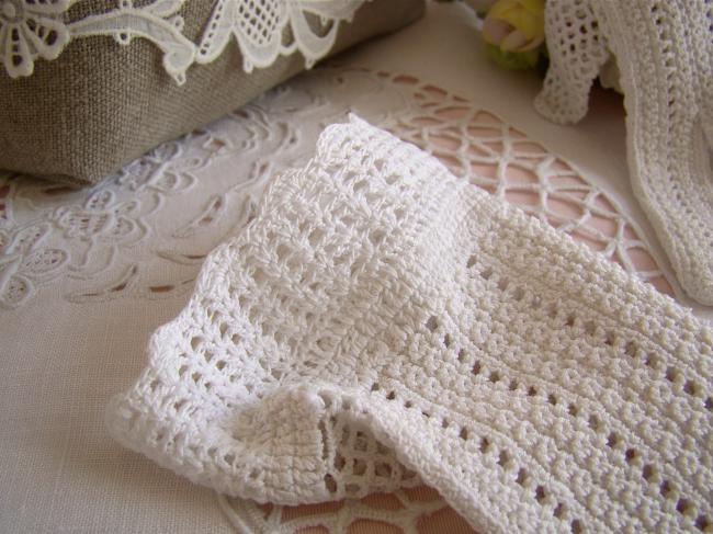 Jolie paire de gants en crochet faits main, couleur blanche 1920