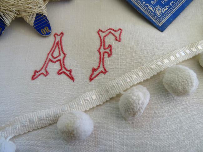 Ruban galon passementerie à pompons en coton blanc