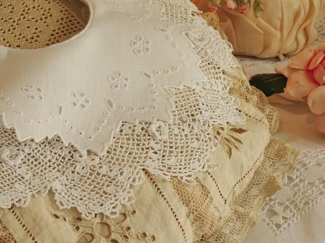 Rare col de bébé en fine dentelle d'Irlande et broderie anglaise 1900