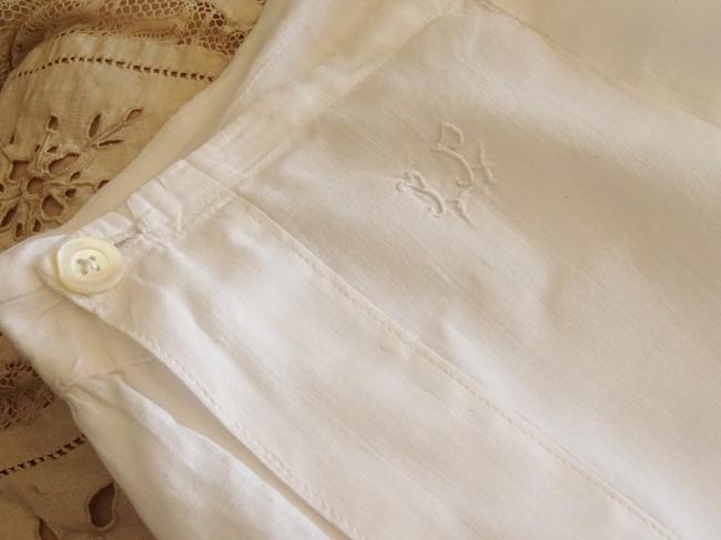 Jolie culotte panty en batiste de coton agrémentée de dentelle façon filet 1900