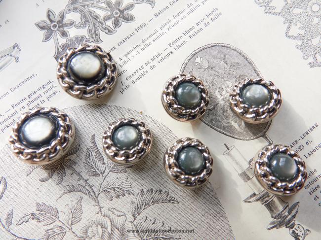 Lot de 7 beaux boutons de style Haute Couture chaine & nacre 1960 Ø 22-28mm