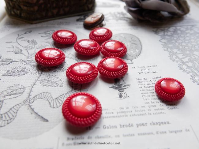 Lot de 18 boutons vintage ultra chic, rouge-orangé perlé 1960 Ø 26-22-18 mm