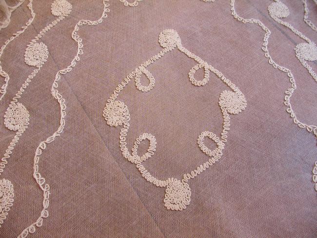 Striking Baby pram top in embroidered net 19th century