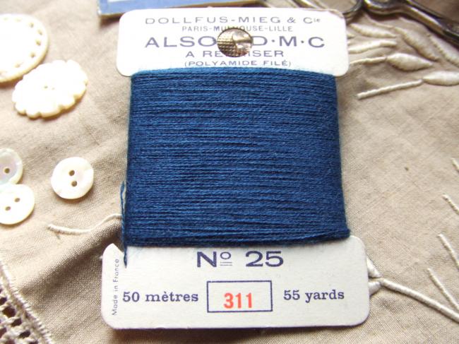 Carte à repriser spécial DMC, couleur Bleu Polaire Foncé N°311, N°25 (50mètres)