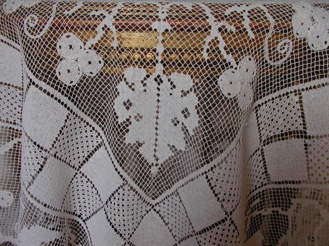 Lovely hand made filet lace tablecloth with vine grapes