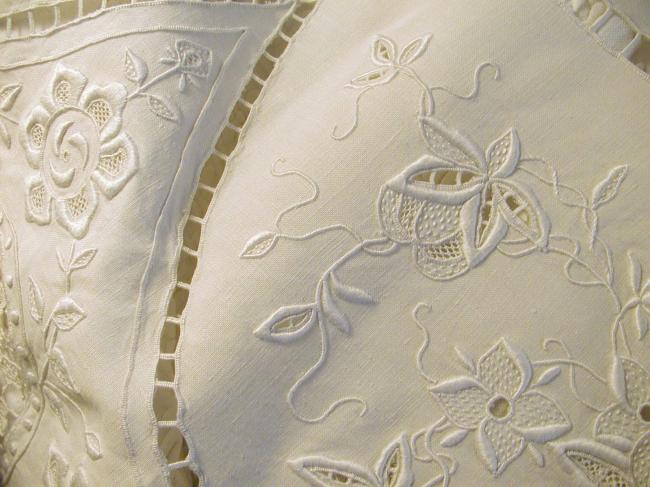 Exceptional hand-embroidered  bed cover with Venizia inserts with nudes 1890