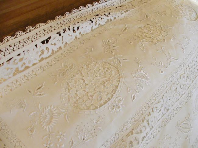 Exceptional hand-embroidered  bed cover with Venizia inserts with nudes 1890