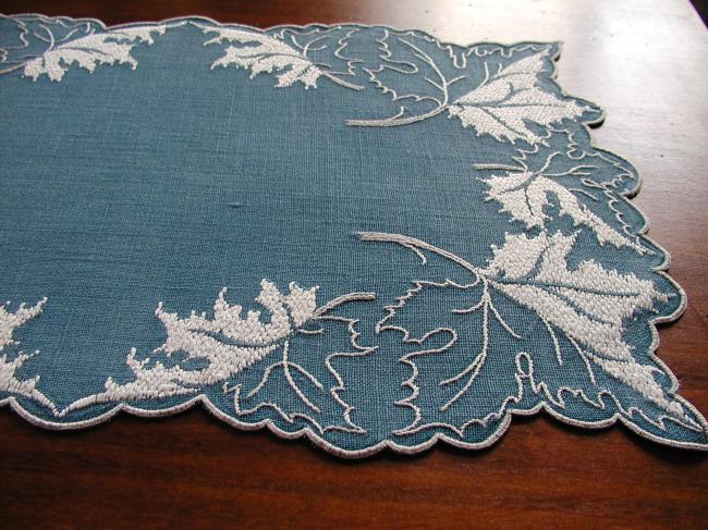 Beautiful table  oblong centre with embroidered leaves