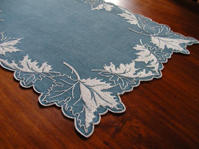 Lovely table runner with embroidered leaves