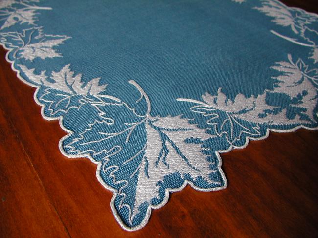 Lovely table runner with embroidered leaves