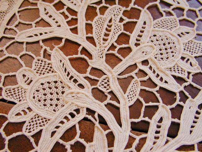 Marvellous Normandy table runner in net with inserts of Venizia, Fillet & laces