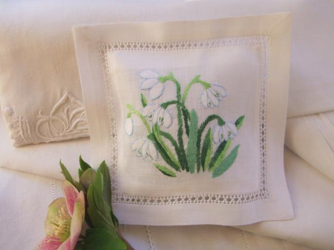 Sweet lavender sachet with hand-embroidered snowdrop