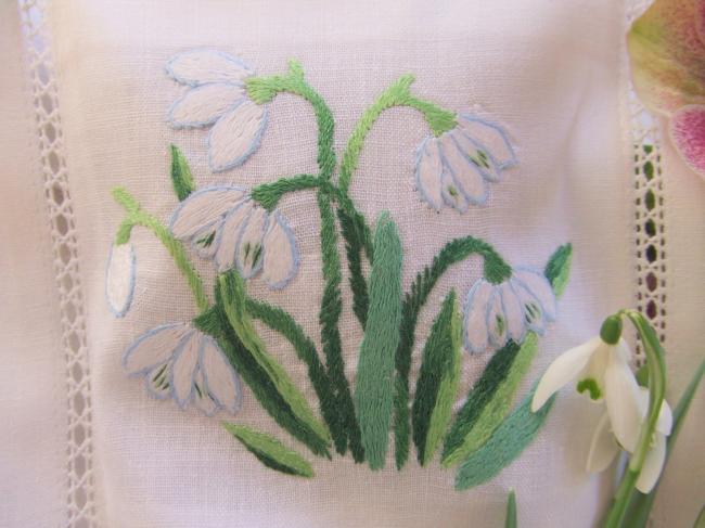Sweet lavender sachet with hand-embroidered snowdrop