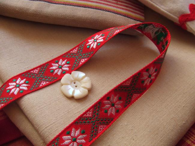 Gracieux ruban rouge en coton tissé de fleurs blanche et verte(15mm)